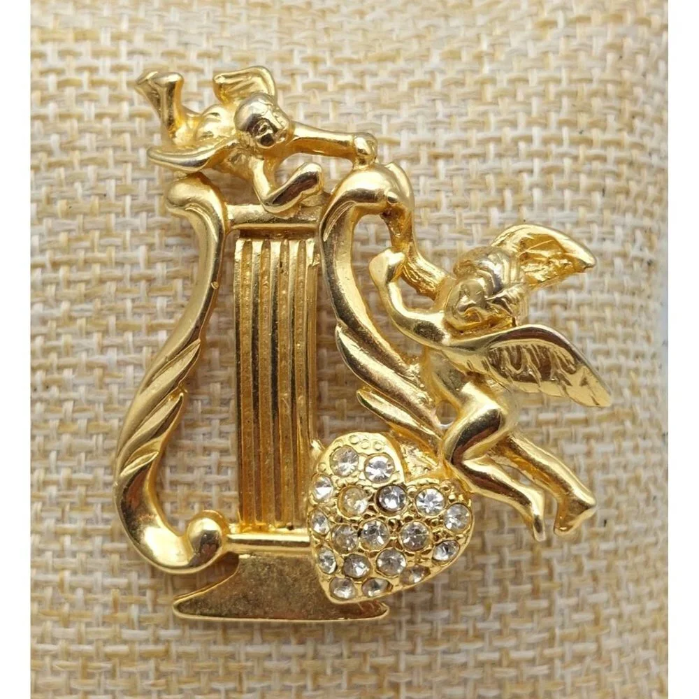 Vintage Gold Tone Harp Brooch Pin Cupid Angels Rhinestone Heart 1.75